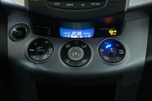Внедорожник Toyota RAV4 2007 года, 1339000 рублей, Омск