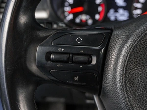 Седан Kia Rio 2017 года, 1315000 рублей, Тюмень