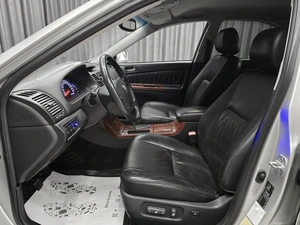 Седан Toyota Camry 2005 года, 840000 рублей, Красноярск