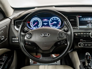 Седан Kia Quoris 2013 года, 1590000 рублей, Красноярск