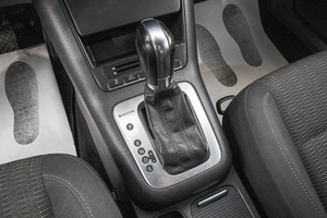 Внедорожник Volkswagen Tiguan 2012 года, 1189000 рублей, Барнаул