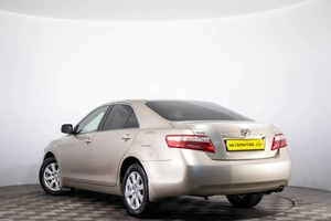 Седан Toyota Camry 2006 года, 1199000 рублей, Пермь