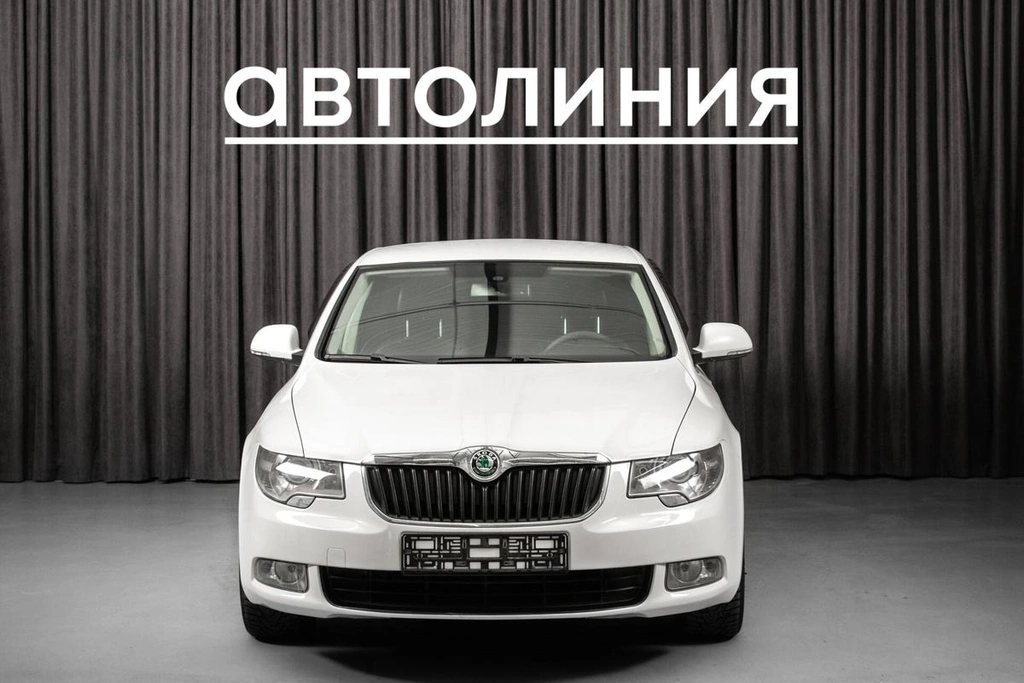 Лифтбек Skoda Superb 2010 года, 849000 рублей, Красноярск