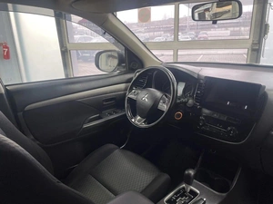 Внедорожник Mitsubishi Outlander 2015 года, 1864000 рублей, Красноярск