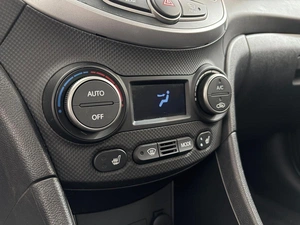 Седан Hyundai Solaris 2015 года, 1420000 рублей, Орёл