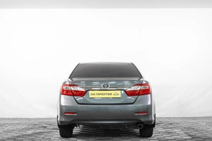 Седан Toyota Camry 2012 года, 1549000 рублей, Кемерово