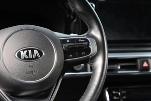 Седан Kia K5 2021 года, 3399000 рублей, Новосибирск