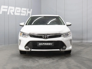 Седан Toyota Camry 2015 года, 1720000 рублей, Омск