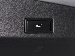 Внедорожник Volkswagen Touareg 2010 года, 1650000 рублей, Минеральные Воды