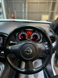 Внедорожник Nissan Juke 2015 года, 1197000 рублей, Красноярск
