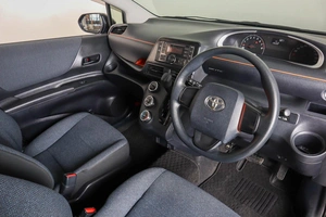 Минивэн Toyota Sienta 2016 года, 1529000 рублей, Пермь