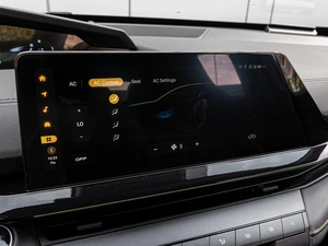 Лифтбек Changan UNI-V 2024 года, 2375000 рублей, Краснодар