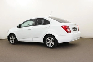 Седан Chevrolet Aveo 2014 года, 787000 рублей, Орёл