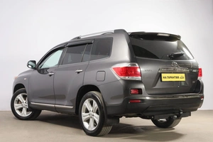 Внедорожник Toyota Highlander 2011 года, 1799000 рублей, Новосибирск