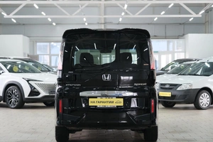 Минивэн Honda Stepwgn Spada 2015 года, 1899000 рублей, Омск