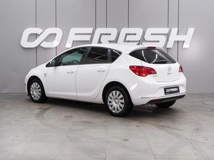 Хетчбэк Opel Astra 2013 года, 899000 рублей, Воронеж