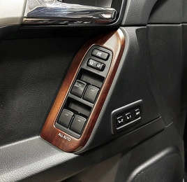 Внедорожник Toyota Land Cruiser Prado 2016 года, 3997000 рублей, Красноярск