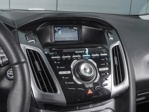 Хетчбэк Ford Focus 2011 года, 759000 рублей, Ростов-на-Дону