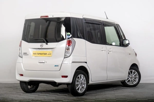 Хетчбэк Nissan Dayz Roox 2016 года, 999000 рублей, Томск