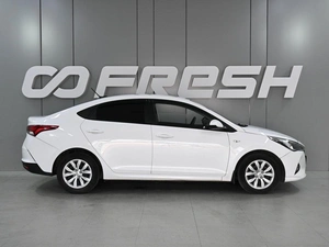 Седан Hyundai Solaris 2021 года, 1440000 рублей, Аксай