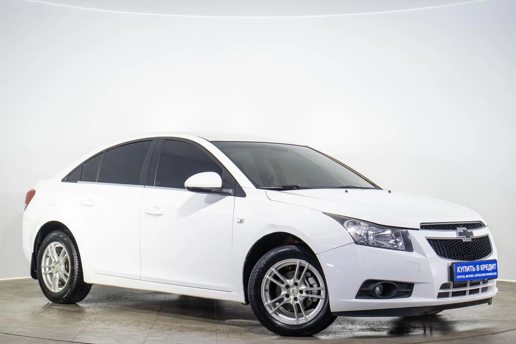 Седан Chevrolet Cruze 2012 года, 899000 рублей, Оренбург