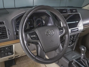 Внедорожник Toyota Land Cruiser Prado 2021 года, 6799000 рублей, Ростов-на-Дону