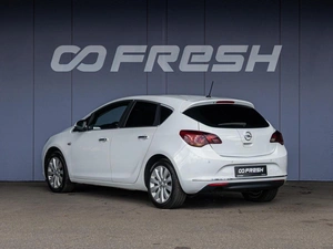 Хетчбэк Opel Astra 2012 года, 865000 рублей, Краснодар