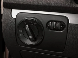 Седан Volkswagen Jetta 2010 года, 679000 рублей, Волгоград