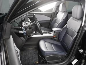 Седан Chevrolet Monza 2023 года, 1598000 рублей, Красный Пахарь