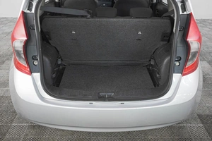 Хетчбэк Nissan Note 2014 года, 719000 рублей, Кемерово