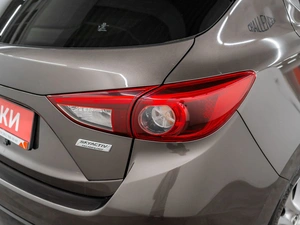 Хетчбэк Mazda Axela 2016 года, 1405000 рублей, Красноярск