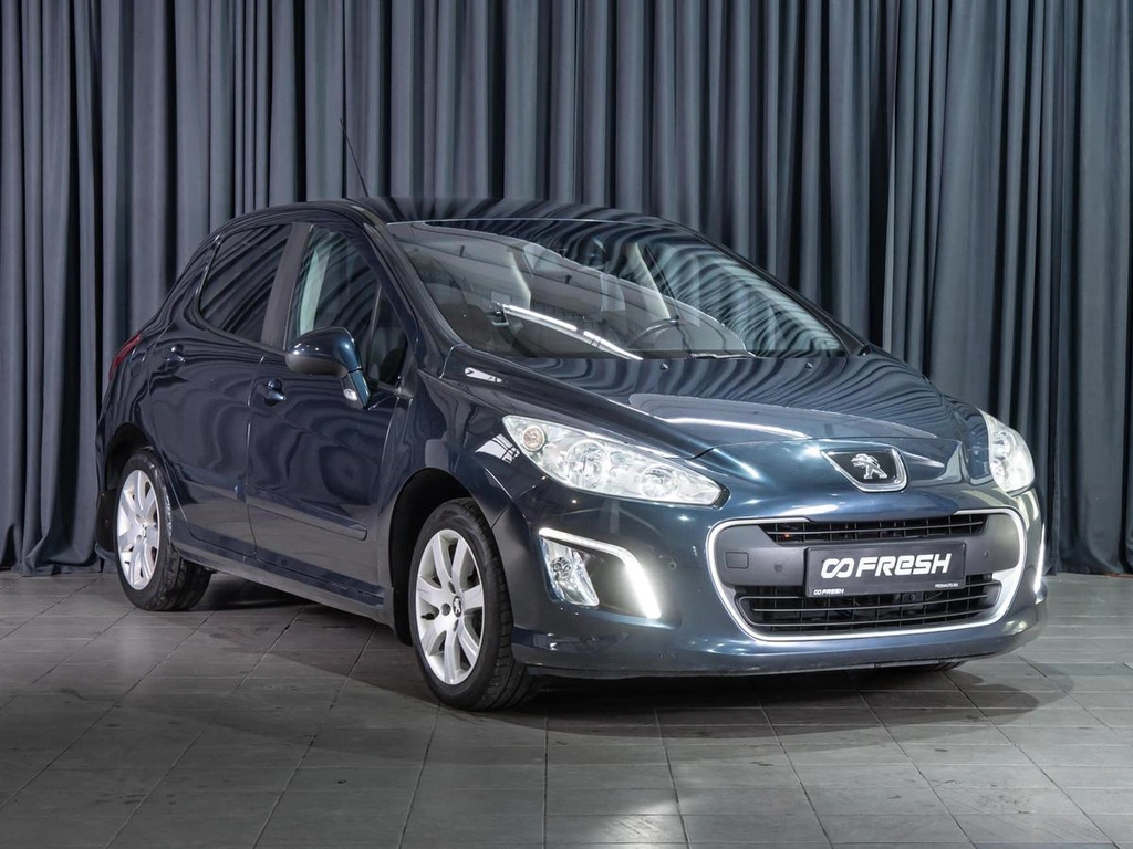 Хетчбэк Peugeot 308 2013 года, 650000 рублей, Волгоград