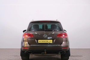 Внедорожник Volkswagen Touareg 2013 года, 2099000 рублей, Омск