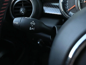 Хетчбэк MINI Cooper S 2016 года, 1919000 рублей, Кирилловка