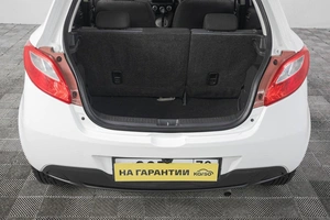 Хетчбэк Mazda Demio 2011 года, 769000 рублей, Кемерово