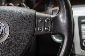 Седан Volkswagen Passat 2006 года, 849000 рублей, Новокузнецк