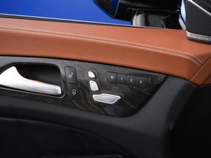 Седан Mercedes-benz CLS-класс 2015 года, 2998527 рублей, Москва