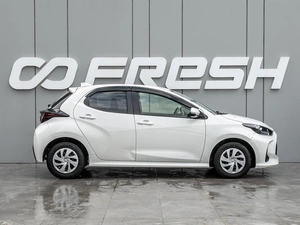 Хетчбэк Toyota Yaris 2020 года, 1240000 рублей, Краснодар