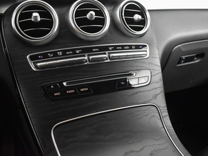 Внедорожник Mercedes-benz GLC-класс 2016 года, 2612900 рублей, Казань