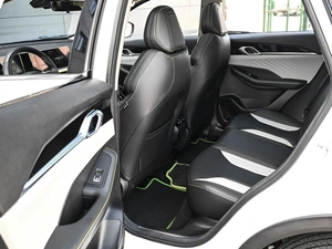 Внедорожник Geely Coolray 2023 года, 1999000 рублей, Кирилловка