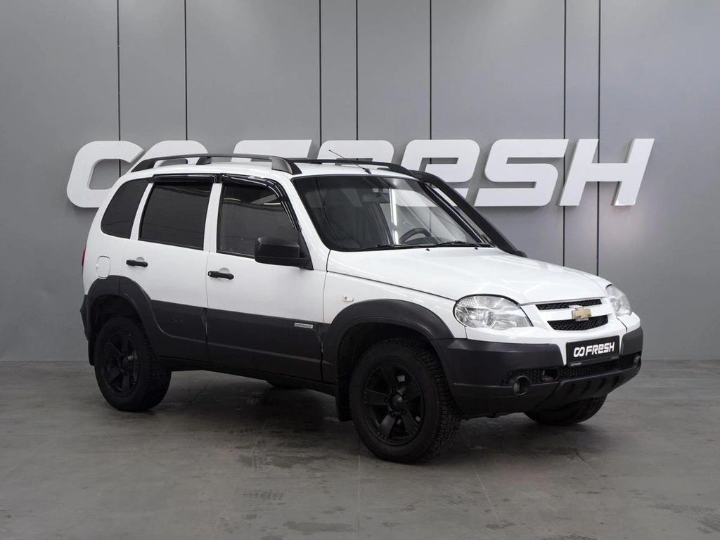 Внедорожник Chevrolet Niva 2013 года, 519000 рублей, Воронеж