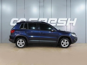 Внедорожник Volkswagen Tiguan 2011 года, 1449000 рублей, Воронеж