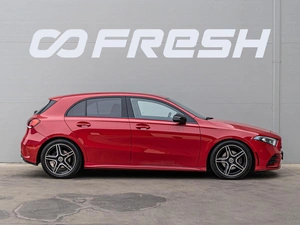 Хетчбэк Mercedes-benz A-класс 2018 года, 2199000 рублей, Краснодар