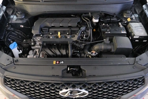 Внедорожник Hyundai Venue 2021 года, 2349000 рублей, Омск