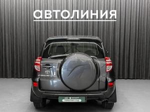 Внедорожник Toyota RAV4 2011 года, 1549000 рублей, Красноярск
