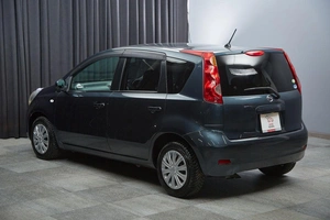 Хетчбэк Nissan Note 2012 года, 649000 рублей, Красноярск