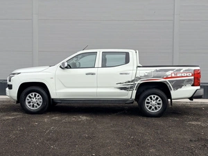 Пикап Mitsubishi L200 2025 года, 5050000 рублей, Солонцы