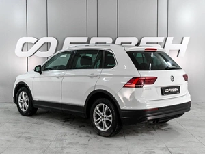 Внедорожник Volkswagen Tiguan 2017 года, 2019000 рублей, Ростов-на-Дону