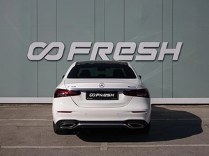 Седан Mercedes-benz E-класс 2021 года, 6300000 рублей, Большой Сочи