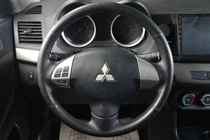 Седан Mitsubishi Lancer 2011 года, 849000 рублей, Тюмень